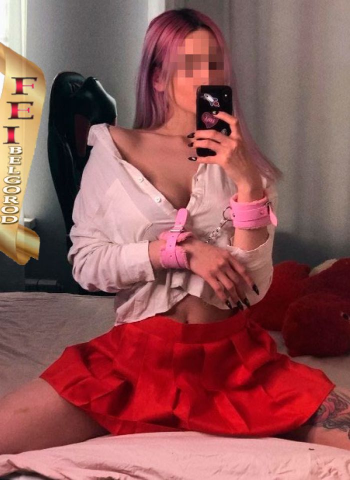   , , +7 (995) 566-4186